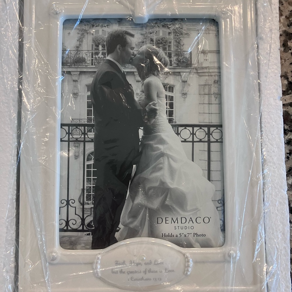 Demdaco Studio Inspirational White Frame New 5x7